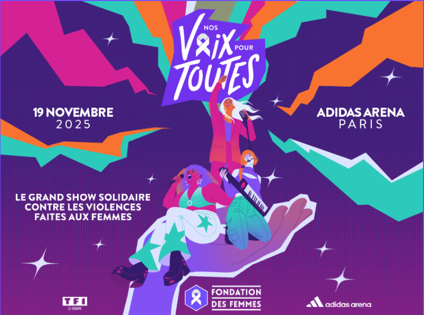 Personnes en violet qui chantent